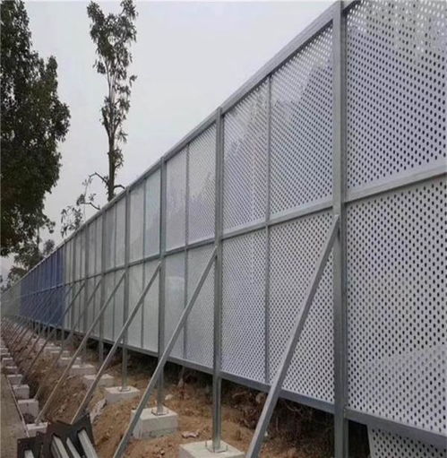 冲孔网护栏 冲孔护栏生产厂家